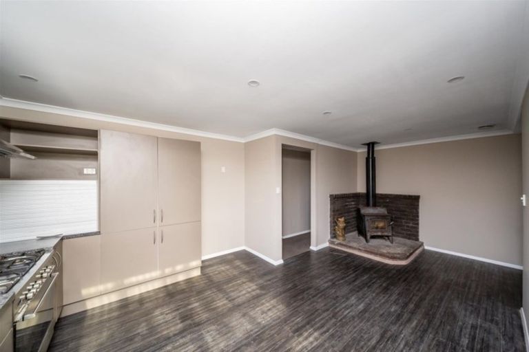 Photo of property in 22 Wellington Street, Hawera, 4610