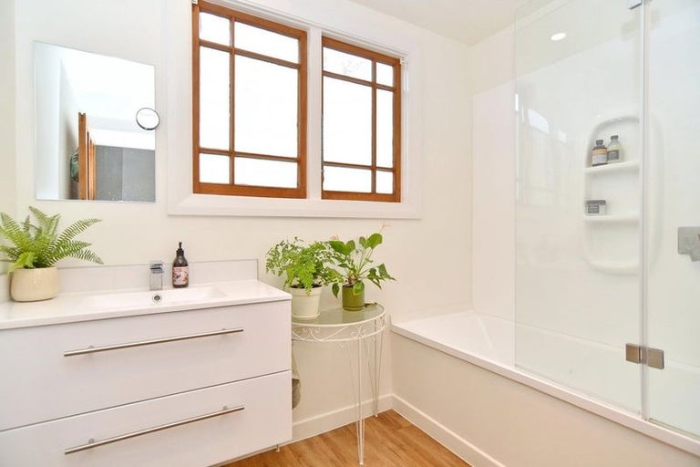 Photo of property in 14 Thornton Street, Mairehau, Christchurch, 8013