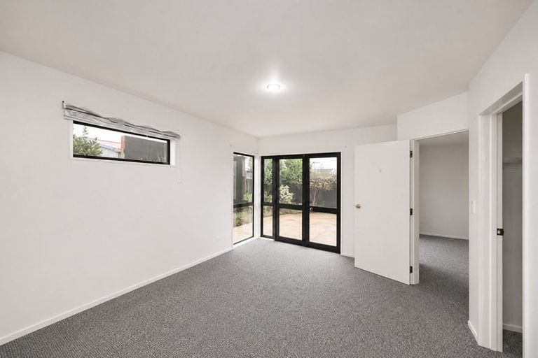 Photo of property in 32 Stewart Crescent, Hokowhitu, Palmerston North, 4410