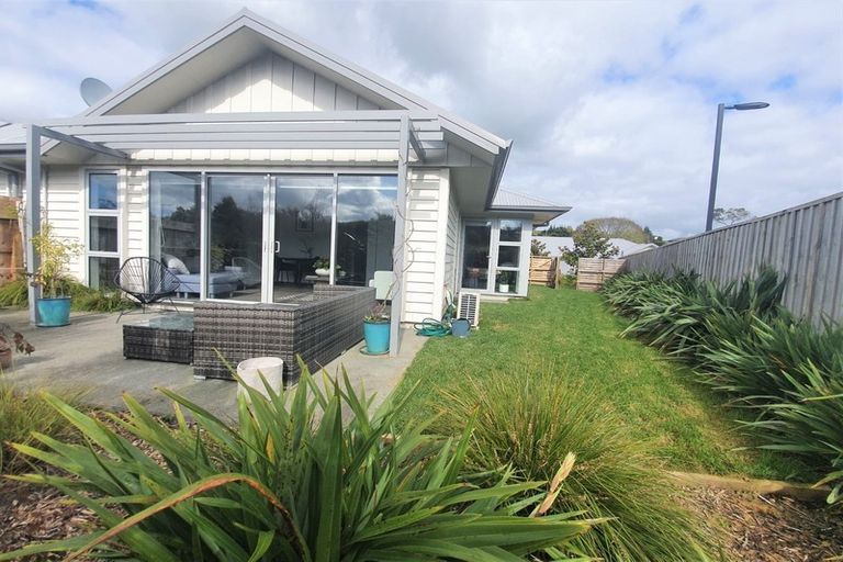 Photo of property in 13 Fairwater Road, Warkworth, 0910