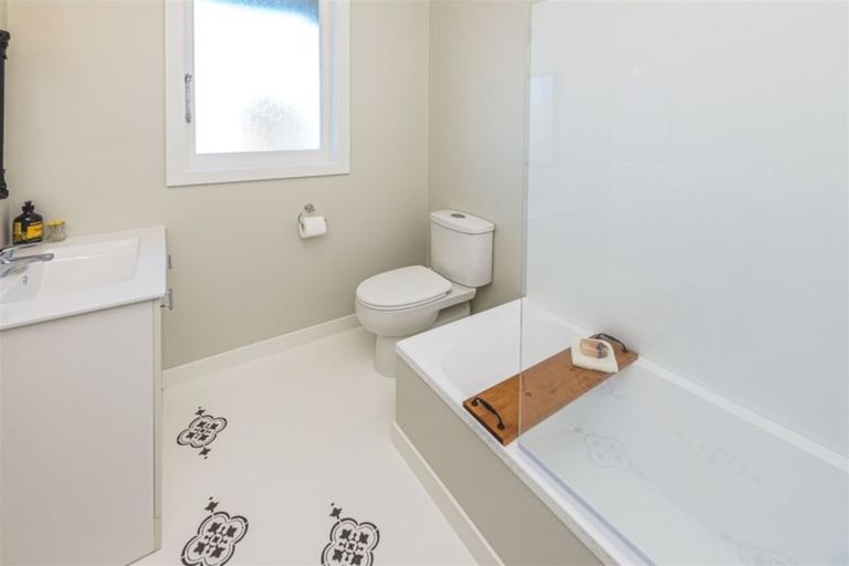 Photo of property in 40 Tawa Street, Gonville, Whanganui, 4501