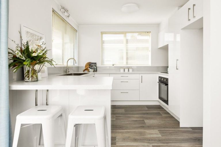 Photo of property in 21b Lannie Place, Greenmeadows, Napier, 4112