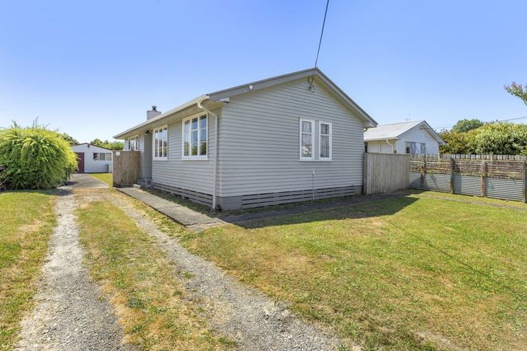 Photo of property in 25 Wilson Crescent, Highbury, Palmerston North, 4412
