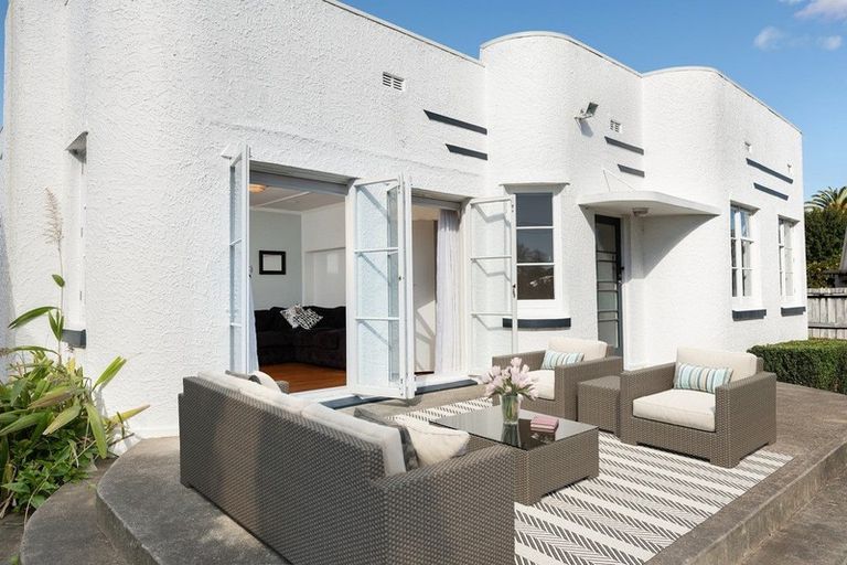 Photo of property in 12a Alexander Street, Tauranga South, Tauranga, 3112