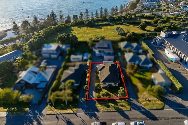 Photo of property in 19 Deal Street, Kaikoura, 7300