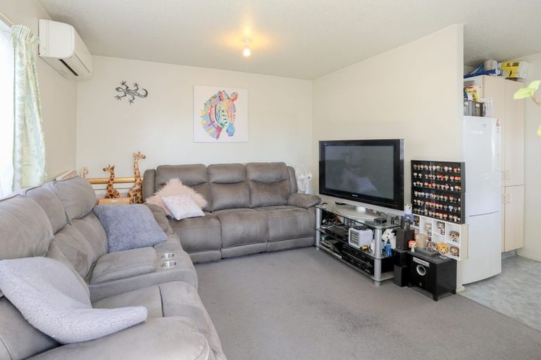 Photo of property in 75 Tilford Street, Woolston, Christchurch, 8062