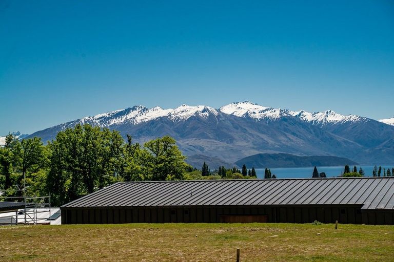Photo of property in Meadowstone Alpha Series, 16 Jade Drive, Wanaka, 9305