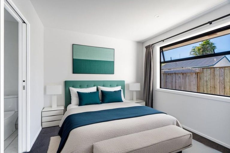 Photo of property in 1136b Heaphy Terrace, Fairfield, Hamilton, 3214