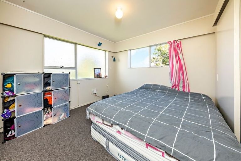 Photo of property in 1/30 Coles Crescent, Papakura, 2110