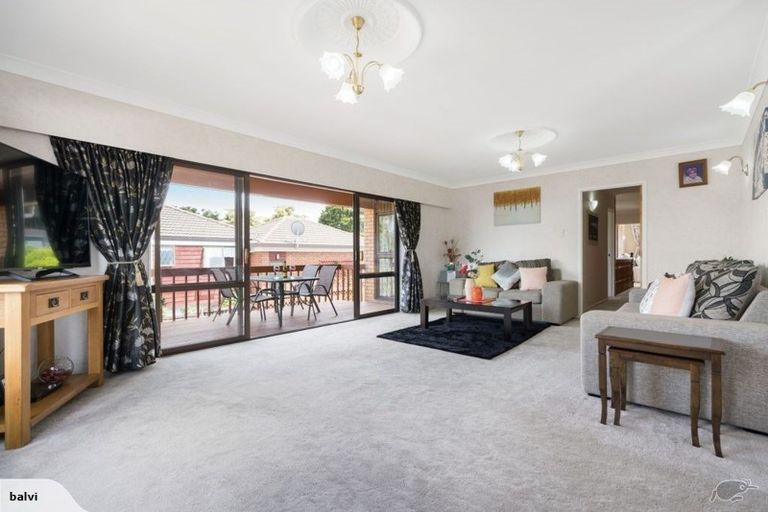 Photo of property in 52 Calluna Crescent, Totara Heights, Auckland, 2105