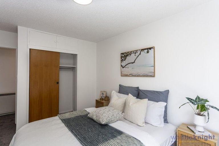 Photo of property in 3/92 North Avon Road, Richmond, Christchurch, 8013