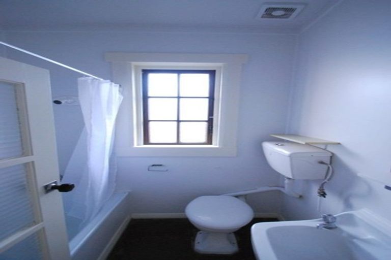 Photo of property in 251 The Terrace, Te Aro, Wellington, 6011