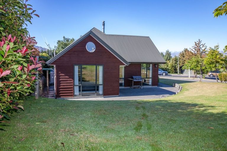 Photo of property in 1 Bellbird Place, Hanmer Springs, 7334