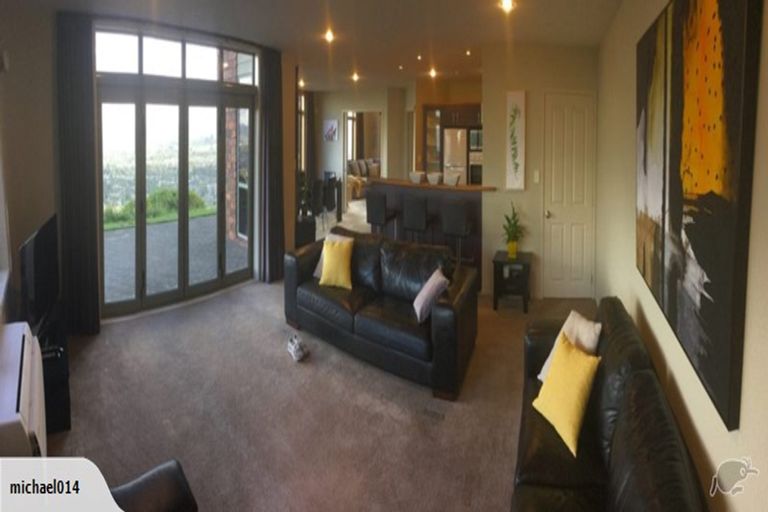 Photo of property in 82 Mountain Road, Western Heights, Rotorua, 3015