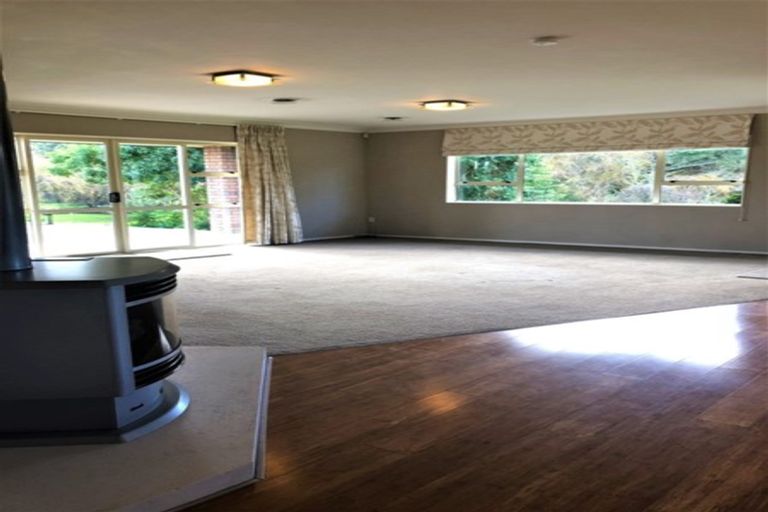 Photo of property in 67 Riverhead Road, Kumeu, 0810