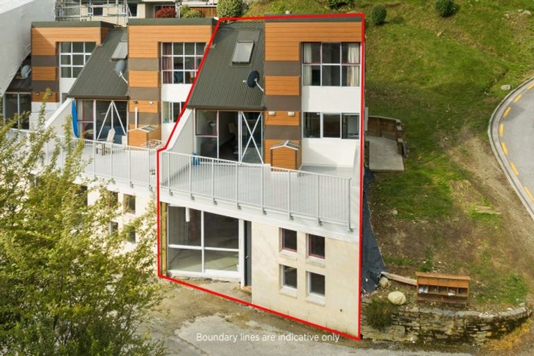 Photo of property in 5a Anderson Heights, Queenstown, 9300