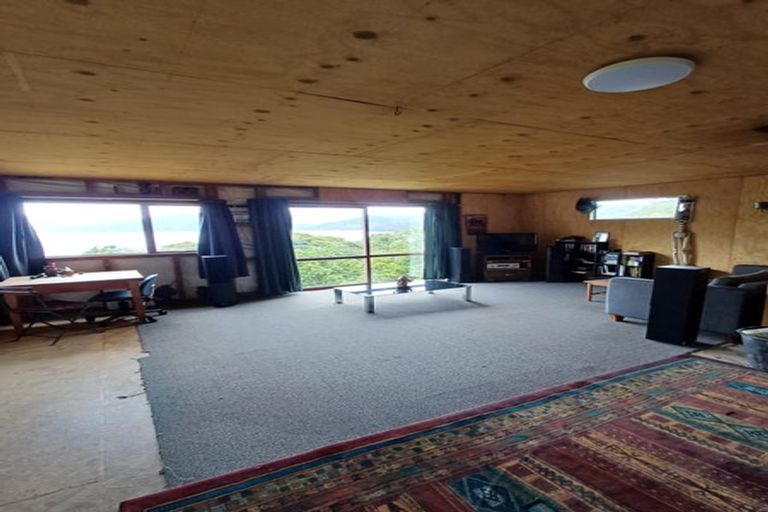 Photo of property in 7116 Kenepuru Road, Raetihi, Picton, 7282