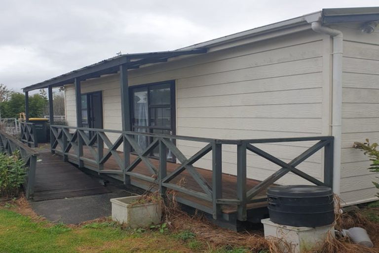 Photo of property in 110 Queen Street, Waiuku, 2123