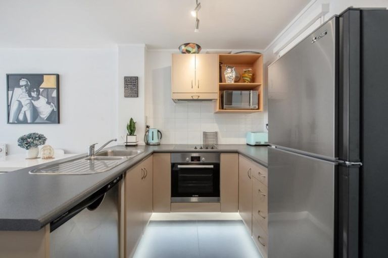 Photo of property in 308/23 Maunganui Road, Mount Maunganui, 3116