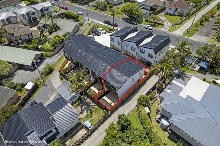 Photo of property in 4/56 Salisbury Road, Birkdale, Auckland, 0626