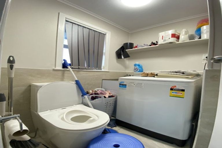 Photo of property in 1/56 Greenhaven Avenue, Opaheke, Papakura, 2113