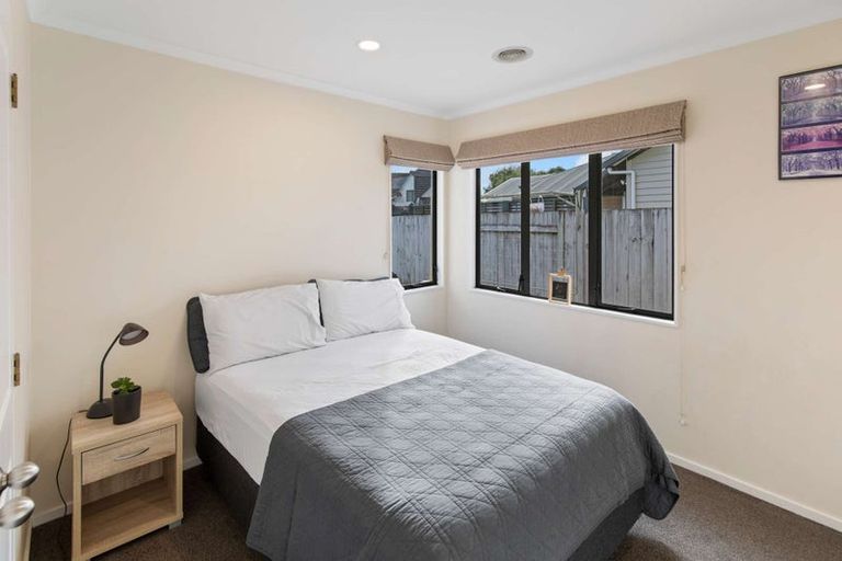 Photo of property in 27 Kilkenny Place, Fitzherbert, Palmerston North, 4410