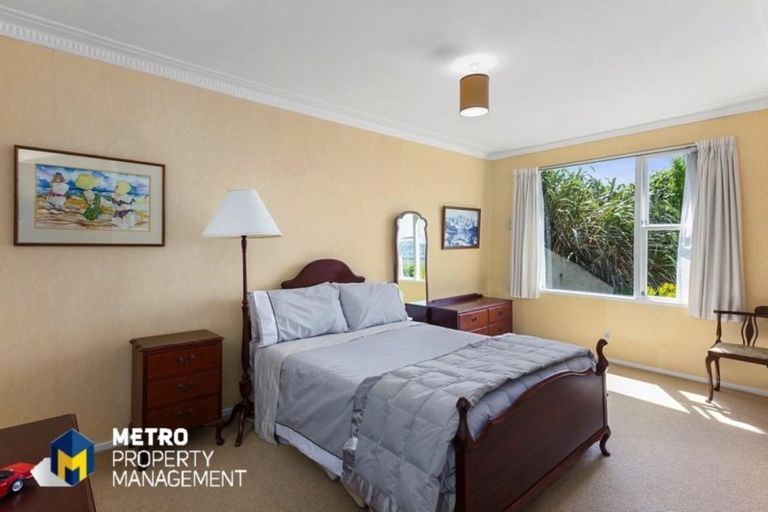 Photo of property in 64 Cliffs Road, Saint Clair, Dunedin, 9012