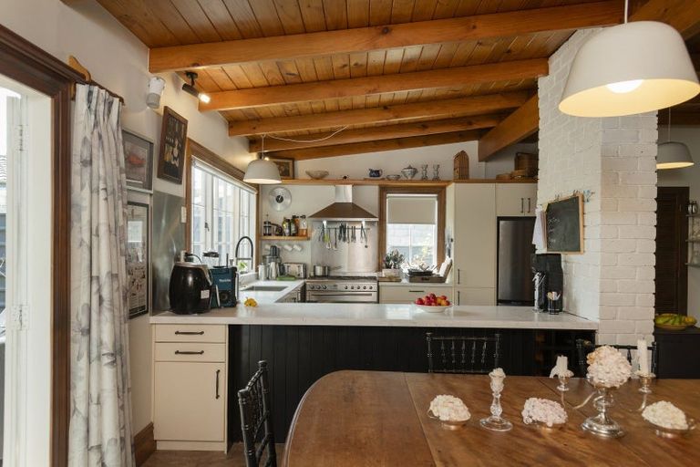 Photo of property in 118 Fox Street, Whataupoko, Gisborne, 4010