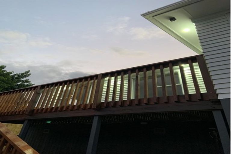 Photo of property in 22 Mcphail Street, Birkdale, Auckland, 0626