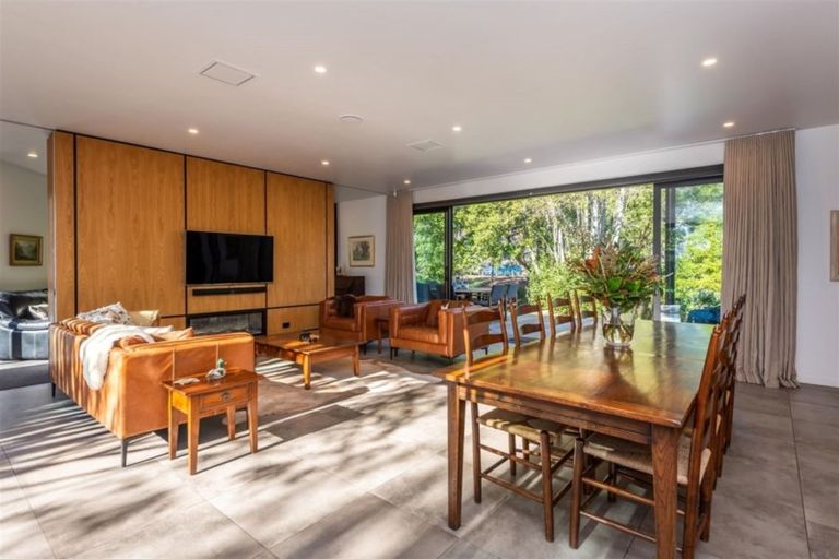 Photo of property in 11 Girvan Street, Fendalton, Christchurch, 8041