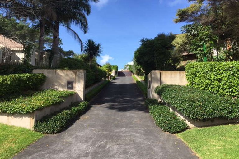 Photo of property in 137 Onetaunga Road, Chatswood, Auckland, 0626