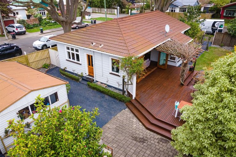 Photo of property in 28 Massey Crescent, St Albans, Christchurch, 8014