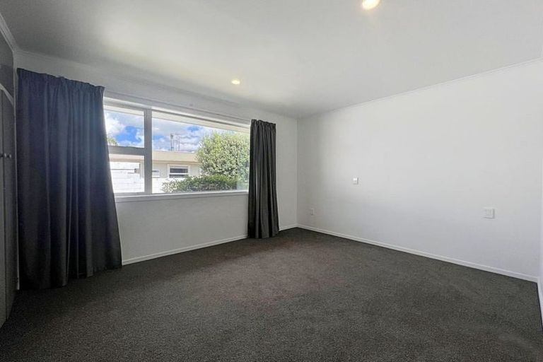 Photo of property in 12 Pryce Place, Silverdale, Hamilton, 3216