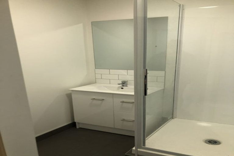 Photo of property in 35 Magnolia Avenue, Opaheke, Papakura, 2113