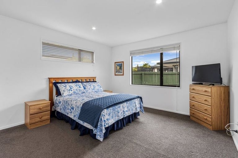 Photo of property in 2/178 Bowhill Road, New Brighton, Christchurch, 8083