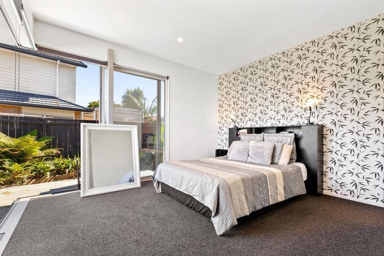 Photo of property in 46 Doment Crescent, Orewa, 0931