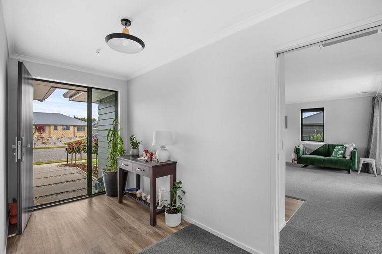 Photo of property in 19 Henderson Drive, Alexandra, 9320