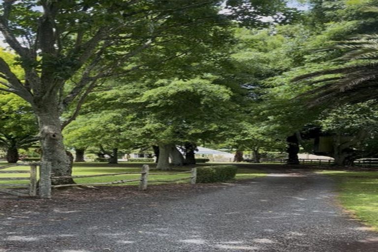 Photo of property in 10 Oakshott Road, Ngahinapouri, Te Awamutu, 3876