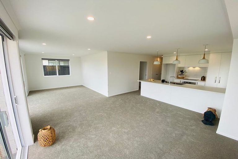 Photo of property in 11 Apostle Mews, Papamoa, 3118