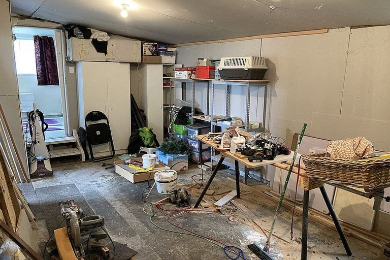 Photo of property in 11 Preston Street, Eltham, 4322