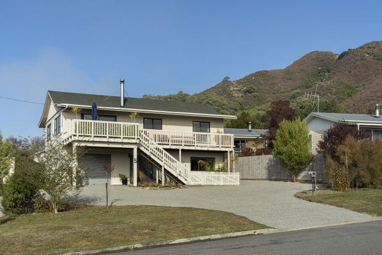 Photo of property in 5 Mahakipawa Road, Havelock, 7100