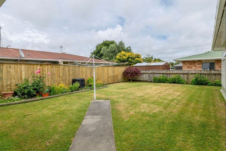 Photo of property in 51 Duke Street, Levin, 5510