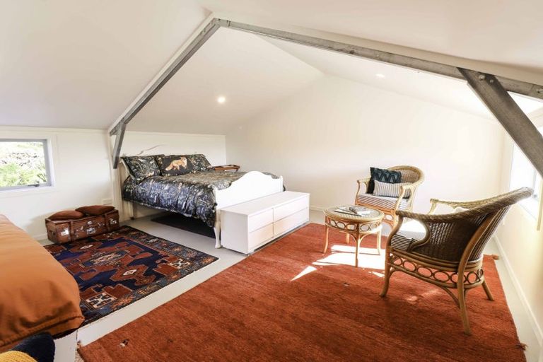 Photo of property in 12 Fleetwood Lane, Turitea, Palmerston North, 4472