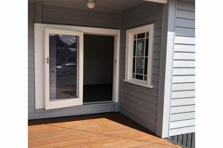 Photo of property in 4 Lovatt Crescent, Kensington, Whangarei, 0112