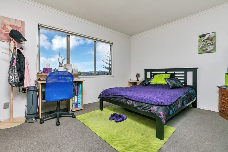 Photo of property in 2/55 Verbena Road, Birkdale, Auckland, 0626