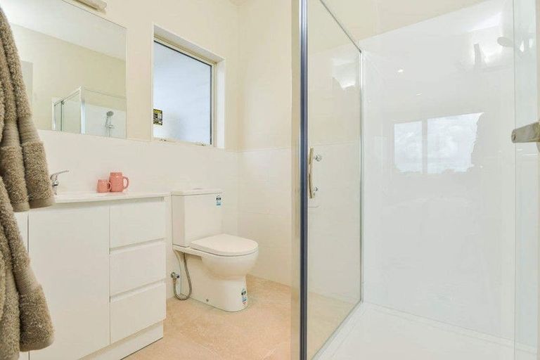 Photo of property in 4 Regis Park Drive, Pukekohe, 2120