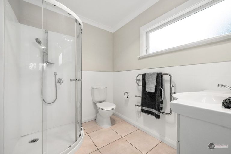 Photo of property in 9 Fairfield Avenue, Fairfield, Lower Hutt, 5011