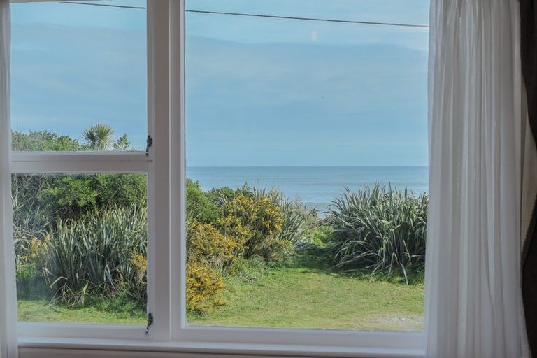 Photo of property in 32 Domett Esplanade, Cobden, Greymouth, 7802