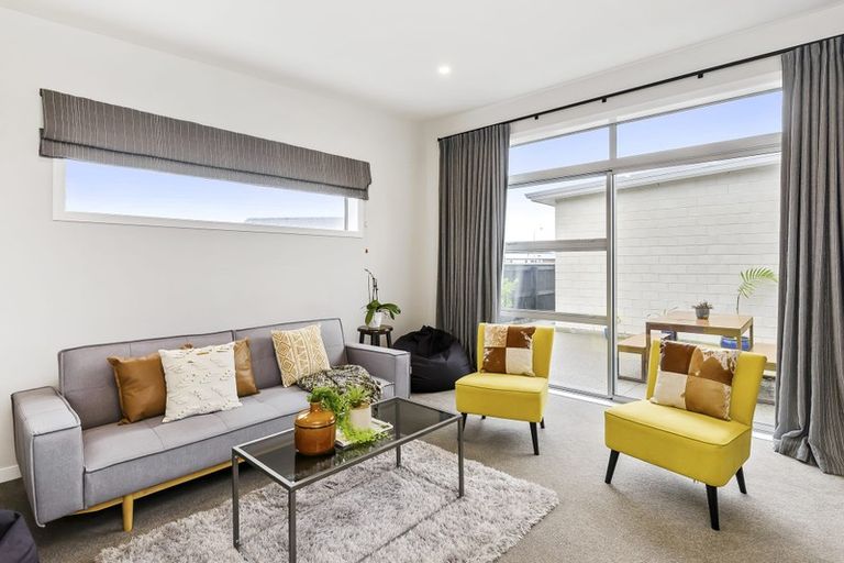 Photo of property in 37 Hudson Place, Paraparaumu, 5032