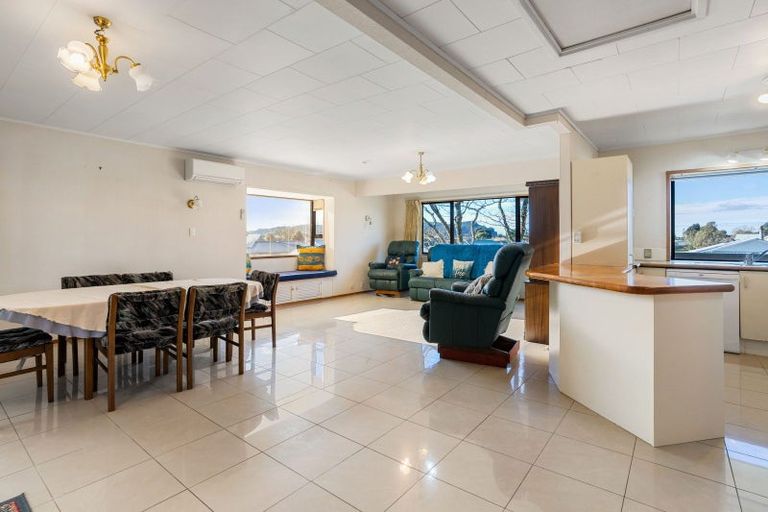 Photo of property in 115 Park Avenue, Whangamata, 3620